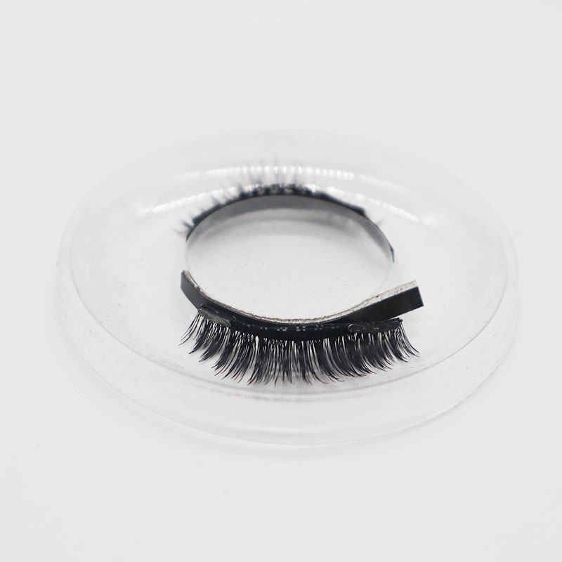 Tik-Tok Magnetic False Eyelash Kit